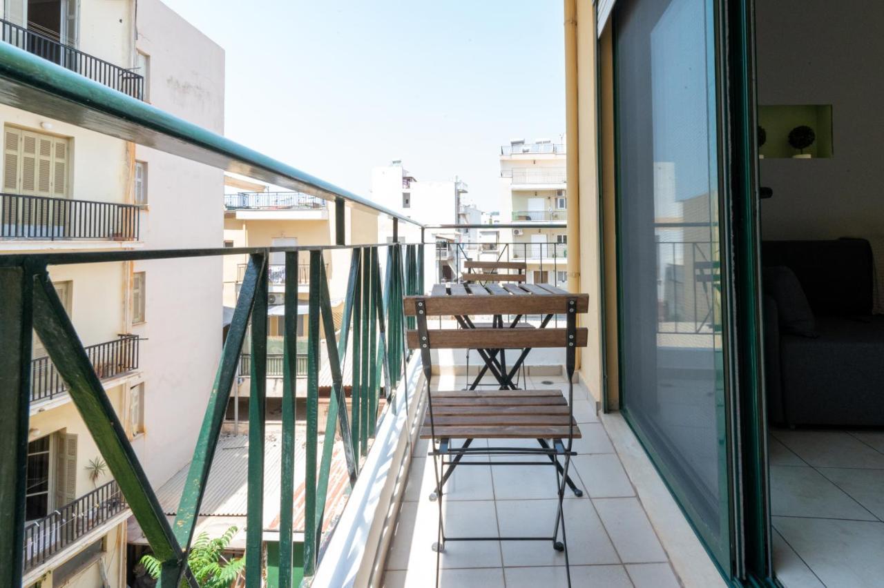 Casa Isabella Apartment Каламата Екстериор снимка