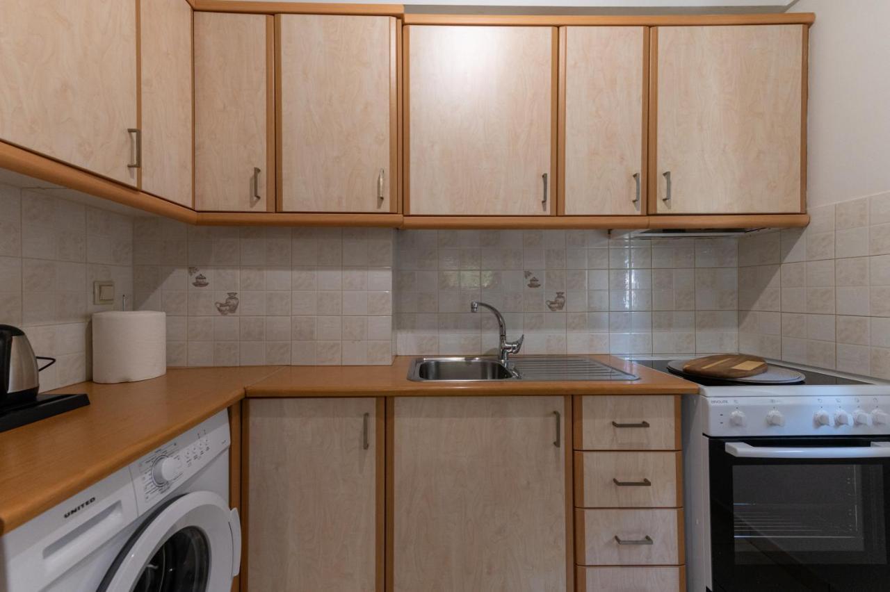 Casa Isabella Apartment Каламата Екстериор снимка