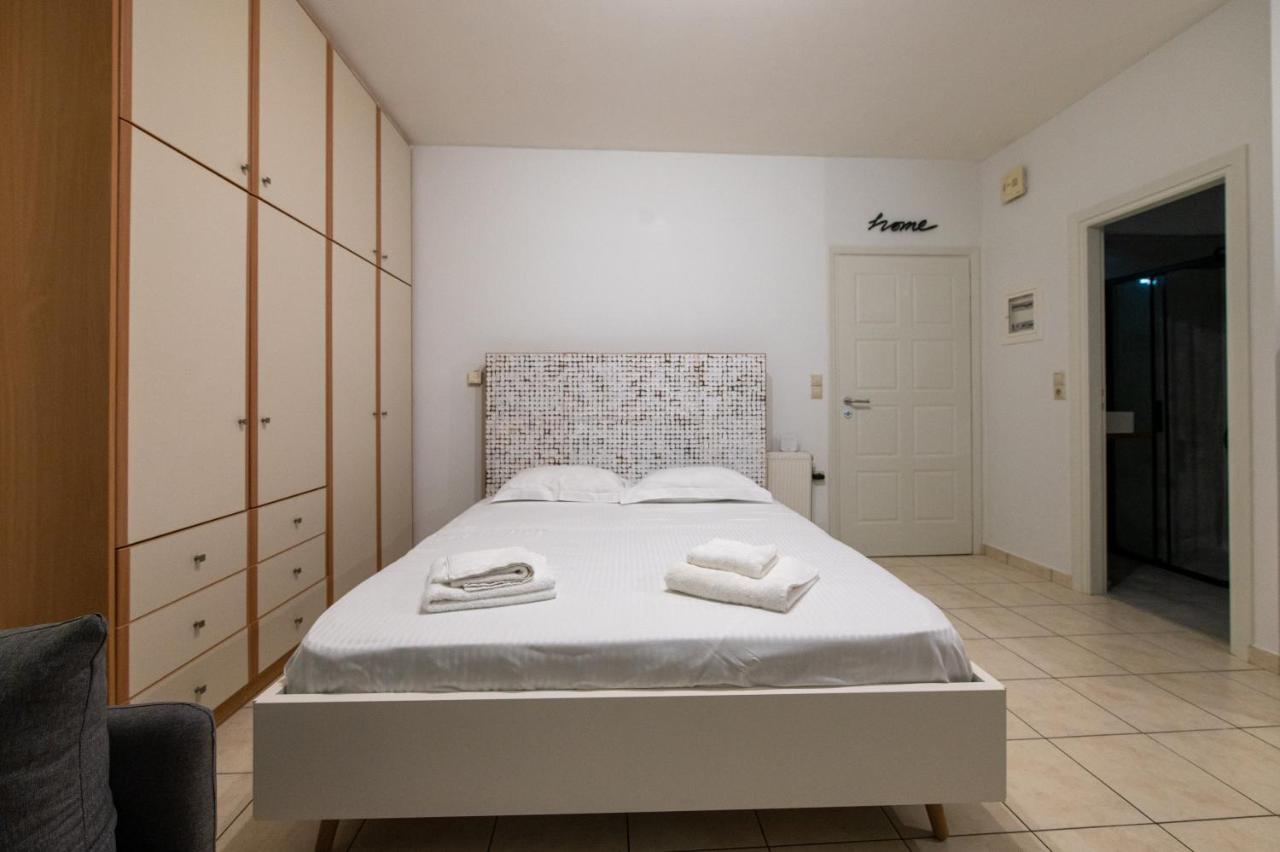 Casa Isabella Apartment Каламата Екстериор снимка